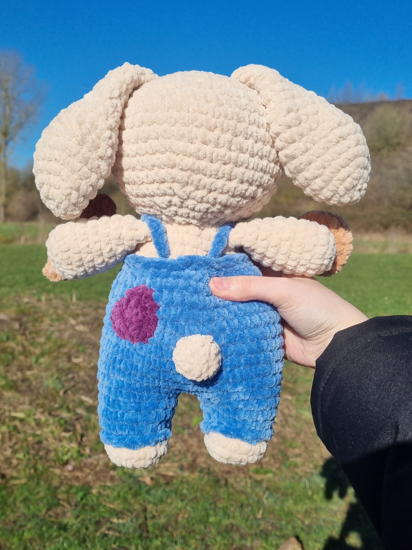 lapin peintre